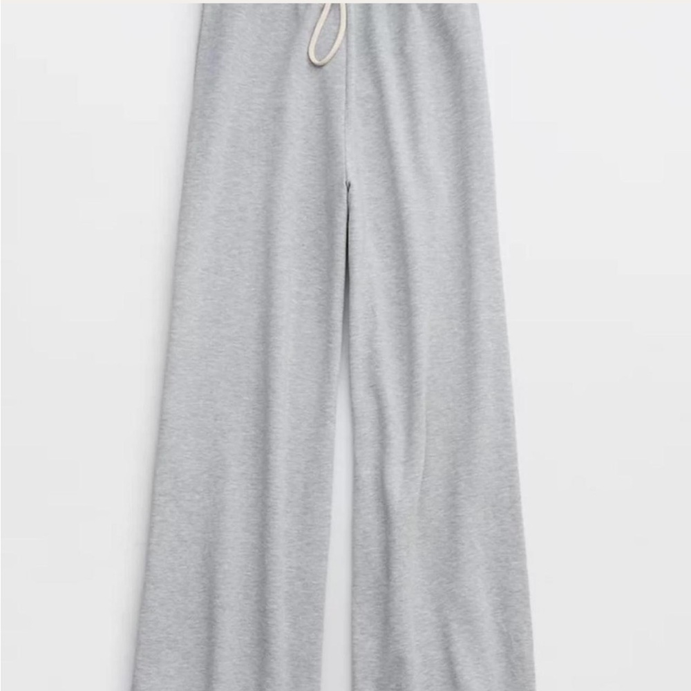 Grey aerie wide leg sweatpants with drawstring waist